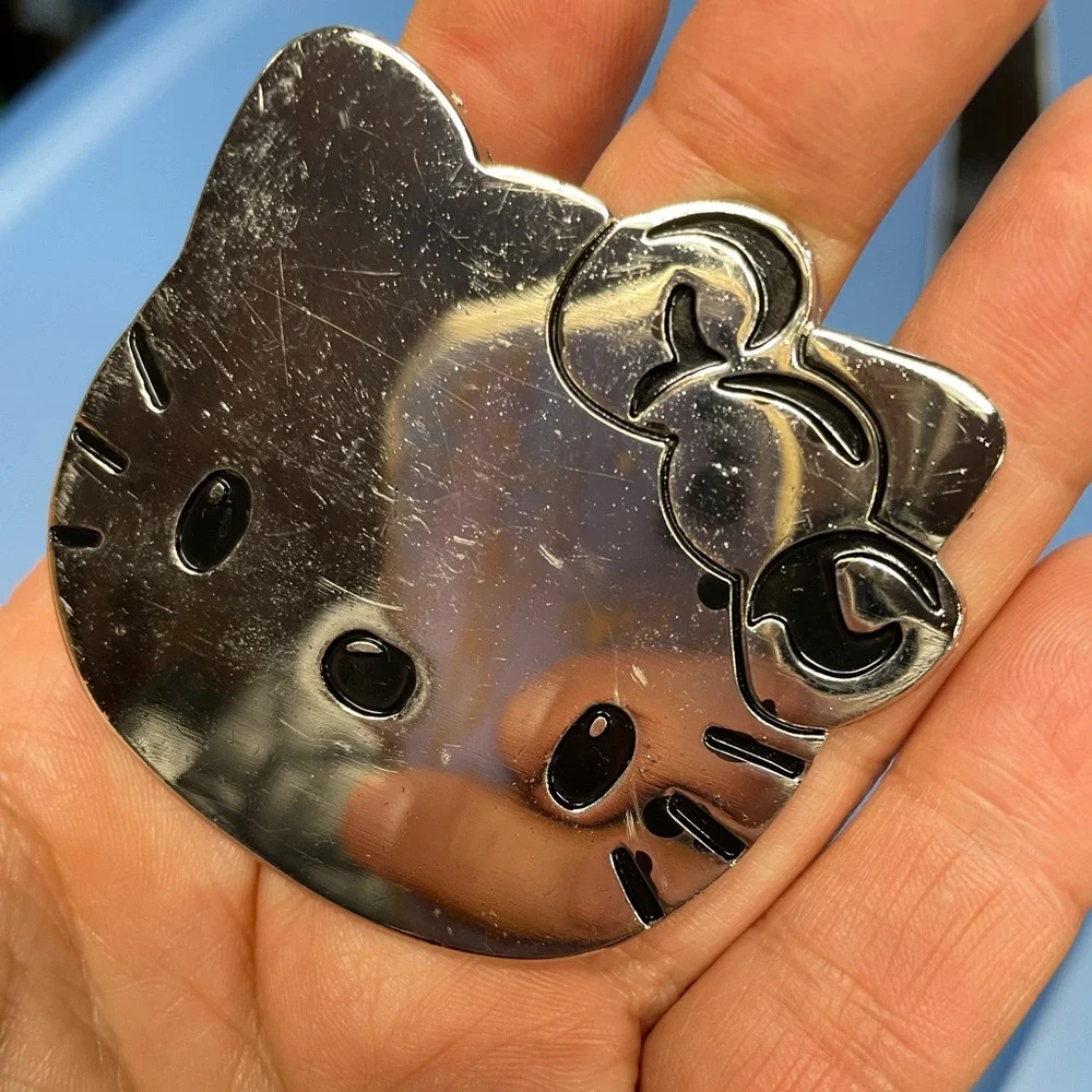 Hello Kitty Buckle